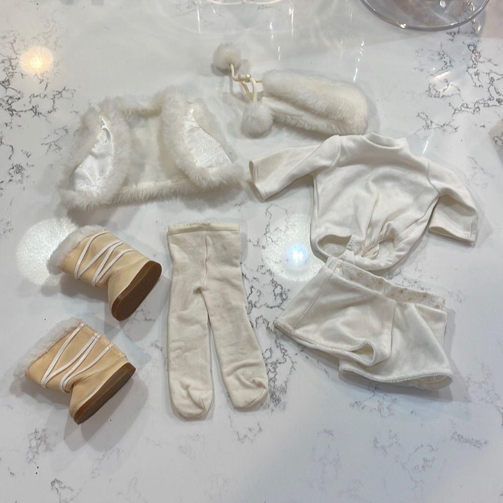 VINTAGE American Girl Doll Winter White Outfit RETIRED